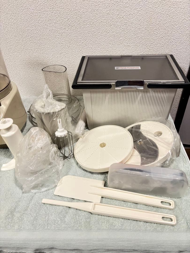 フードプロセッサー 各種アタッチメント付き