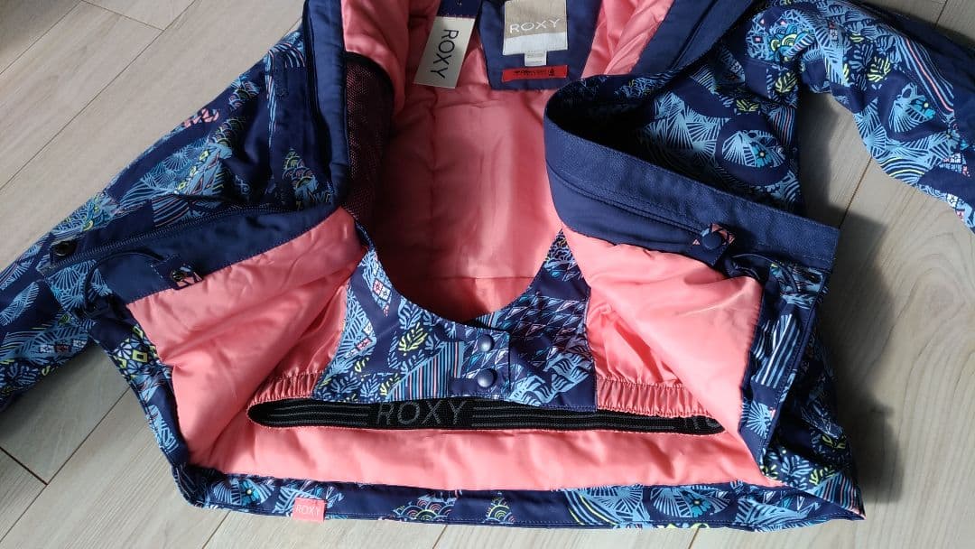 オーケン　　新品140cm ROXY JETTY GIRL