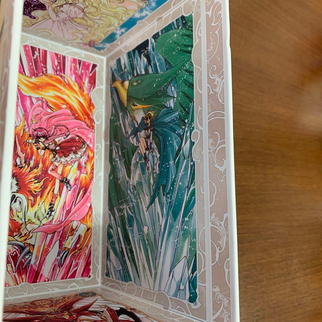 ❶　魔法騎士レイアース 新装版 全巻収納BOX　楽天ブックス 受注限定販売品