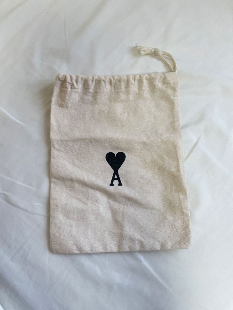 AMI PARIS「AMI DE COEUR」ビーニーアルパカ