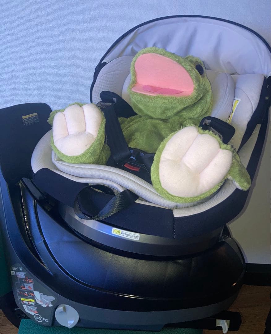コンビ⭐️クルムーブスマートライト クリーニング済ISOFIX チャイルドシート