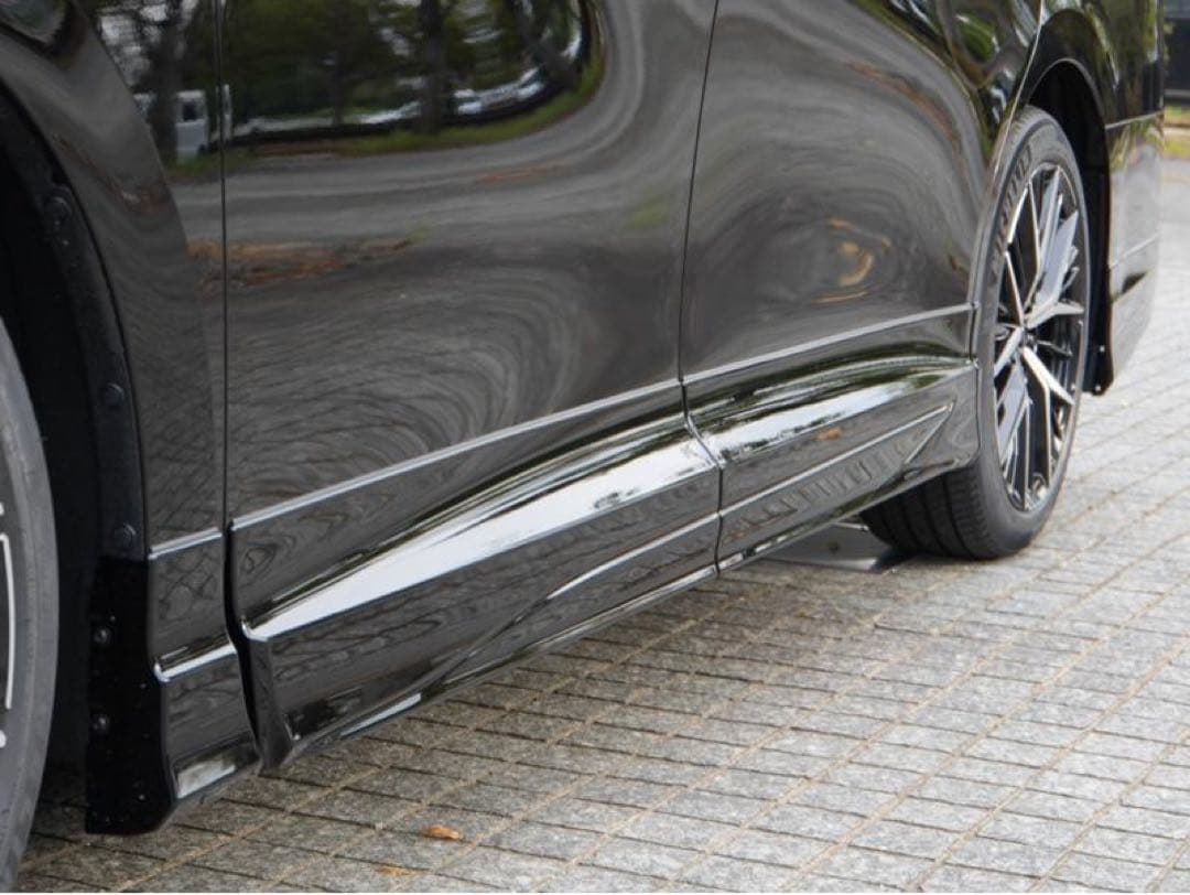 トヨタ40ヴェルファイア　GRサイドスカート新品