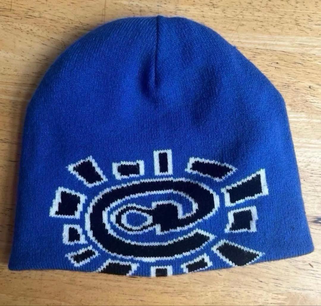 always青色ニット帽