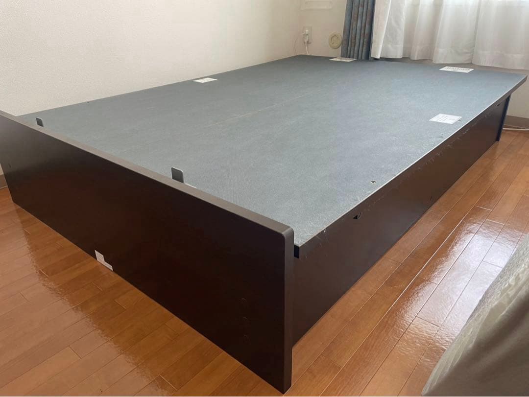 限定お値下げ　 ニトリ　跳ね上げ式　ダブルベッド　収納付きベッド