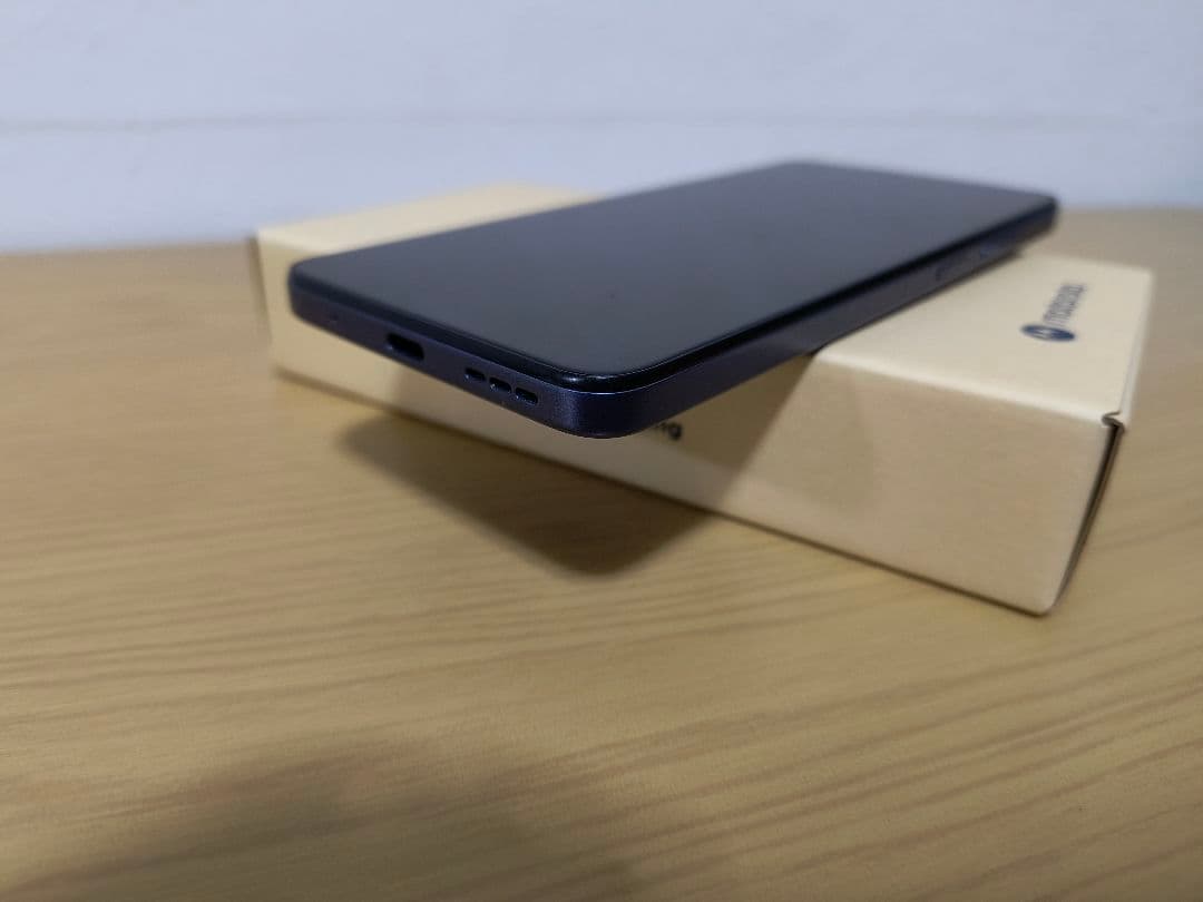 P*1様 [極美品] moto g 05 フレッシュラベンダー フィルム１枚付き