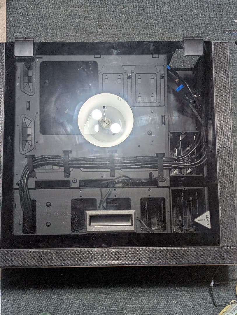 MSI MPG SEKIRA 500G ATXケース