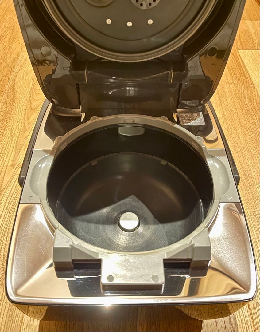 象印 炎舞炊き 圧力IH炊飯ジャー NW-LB10