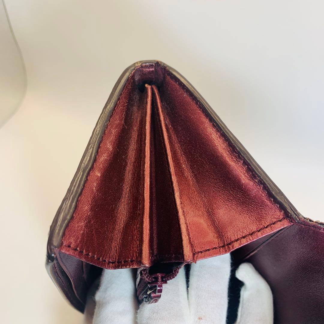 GUCCIグッチ 長財布 ラブリー/シマライン 251861 ブラウン レザー