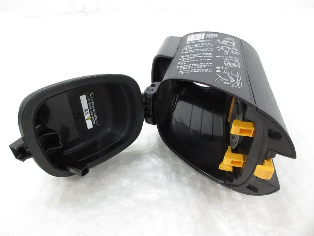 ◆美品◆シャープ 紙パック式コードレススティッククリーナー EC-KR2-B