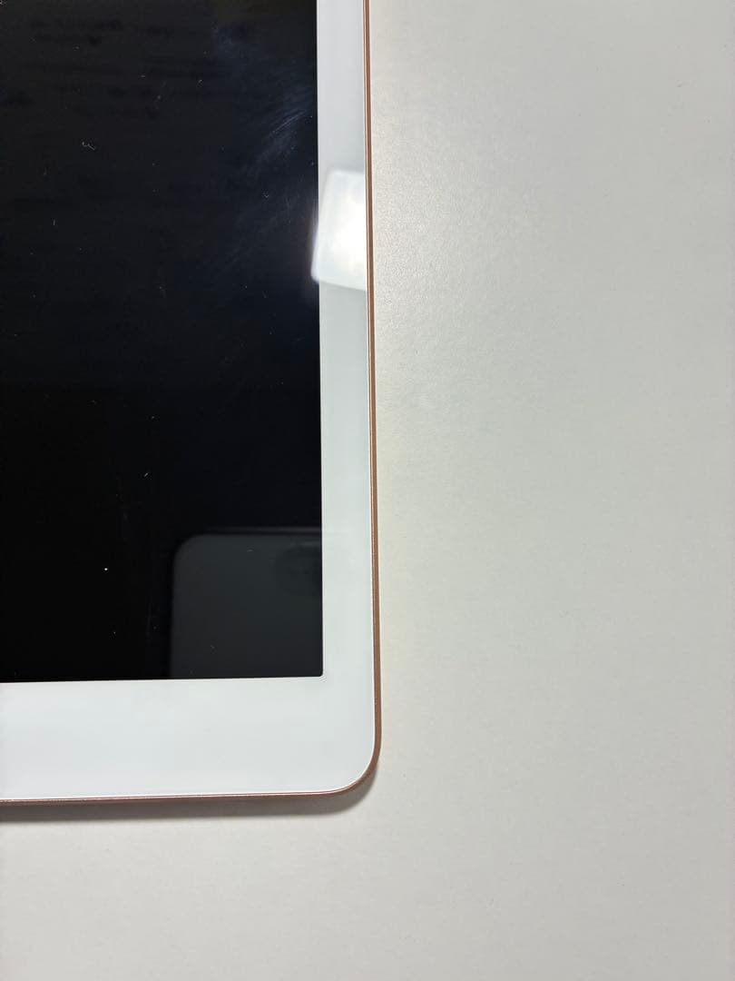 iPad第6世代 32GB 本体