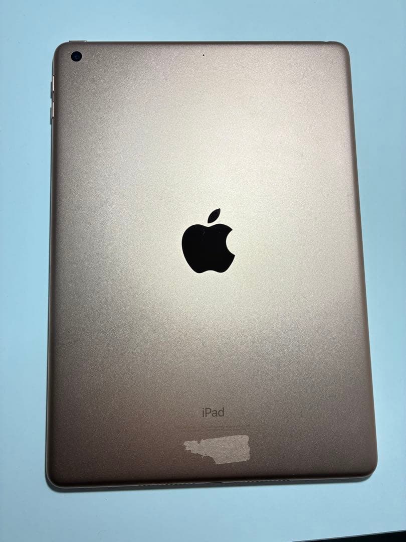 iPad第6世代 32GB 本体