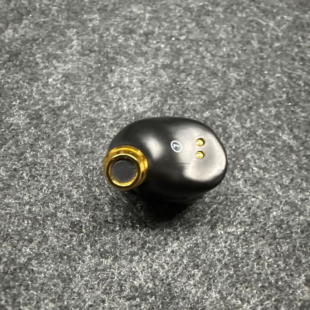 AVIOT TE-W1-PNK ピヤホン8（美品）中古フルワイヤレスイヤホン