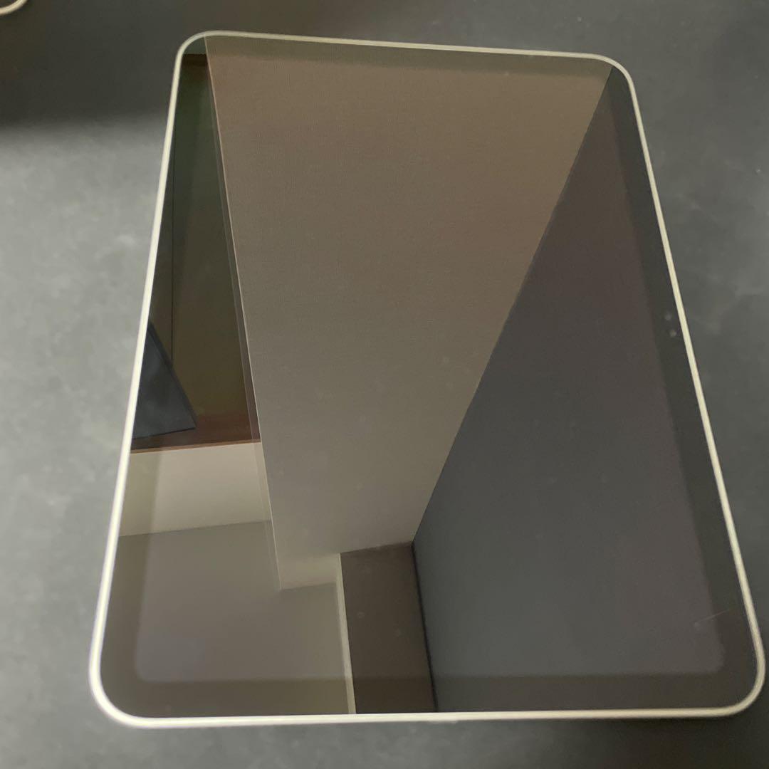 {美品} ipad(10世代) 256GB シルバー 箱無し Wi-Fiモデル