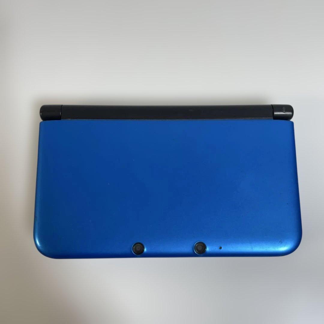 ニンテンドー3DS LL本体　モンハンカセット2枚付き