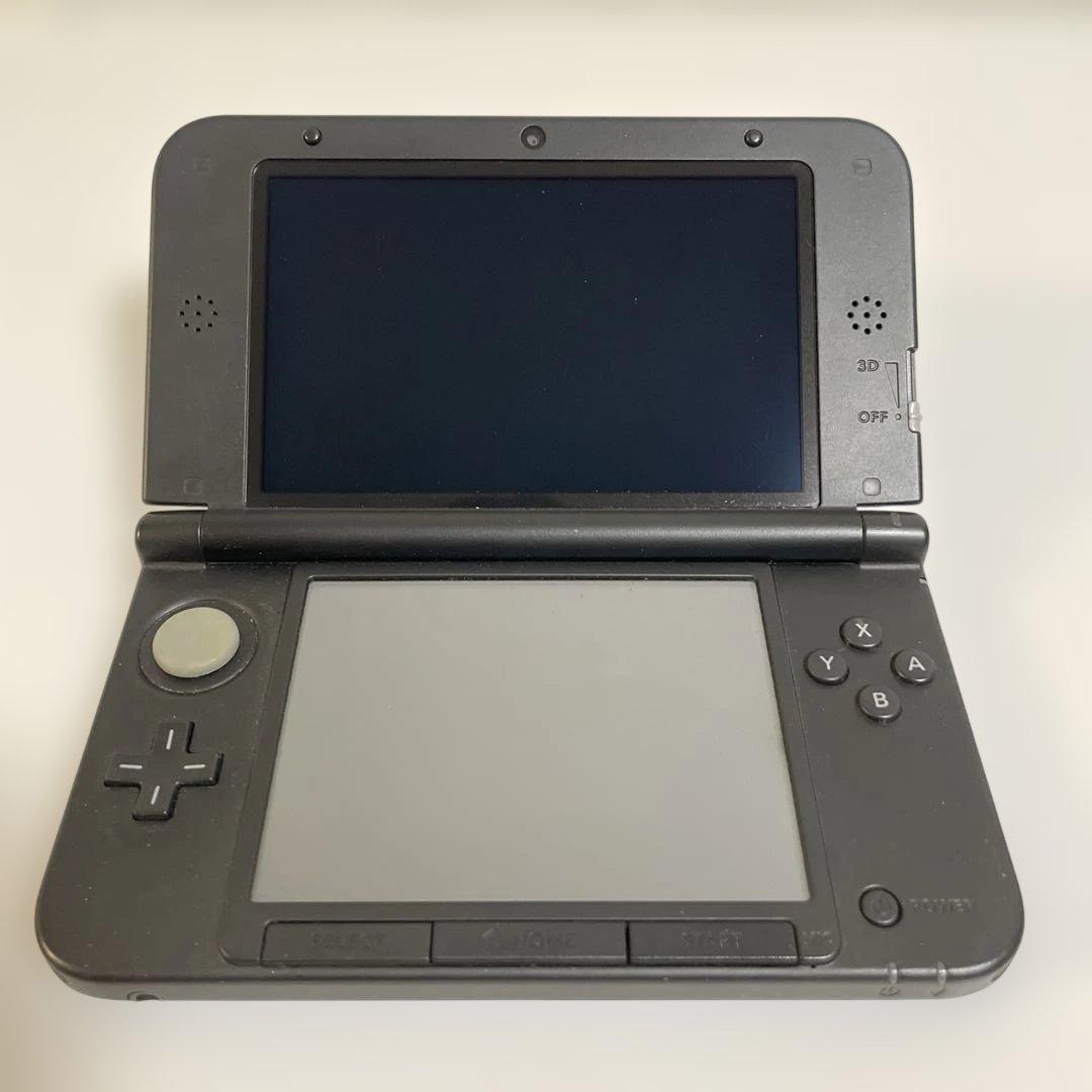 ニンテンドー3DS LL本体　モンハンカセット2枚付き