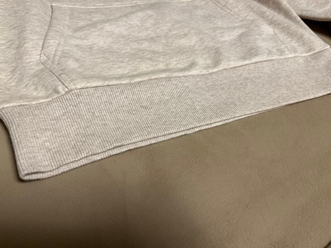 ★超美品★ FRED PERRY ハーフジップ スウェット　ロゴ刺繍　Mサイズ