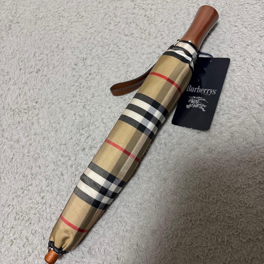 【新品タグ付】　バーバリーズ 定番　ノバチェックベージュ折り畳み傘　55cm