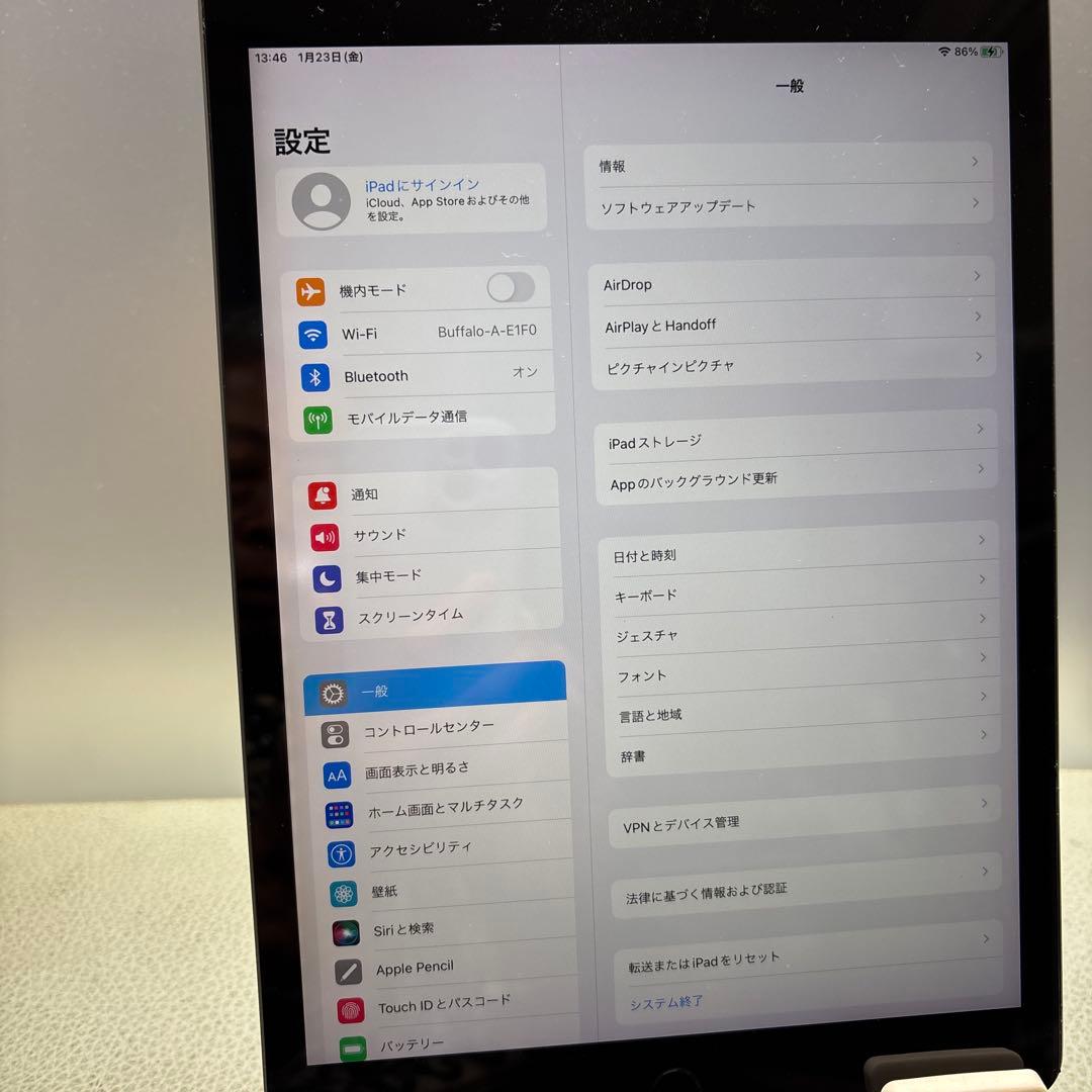 iPad 8 32G Wi-Fi＋sim.au PSEパッテリー新品100％