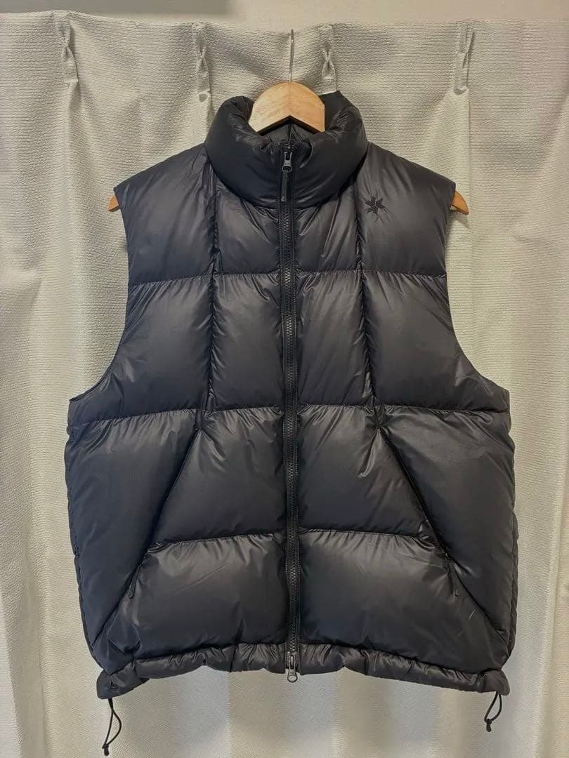 【月末セール】Goldwin パーテックスカンタムダウンベスト　サイズ