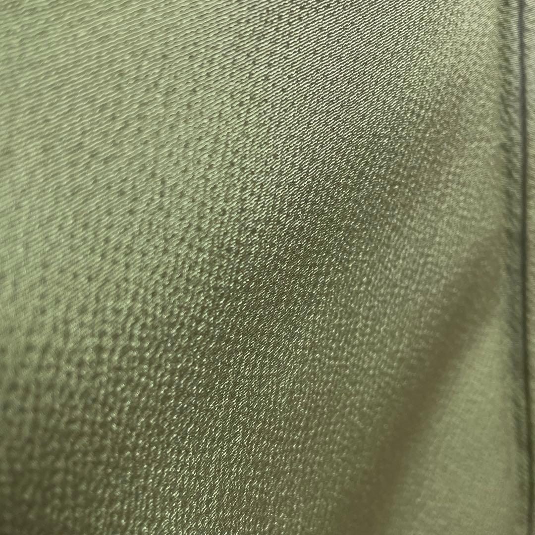 ［ 色無地 ］正絹　乳白みの緑　ちりめん　一つ紋　着物　準礼装　略礼装　作家物