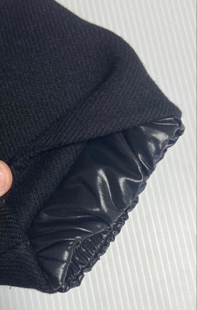 モンクレール　レアなインナーダウン付きウールコート　ダウンショール　ブラック