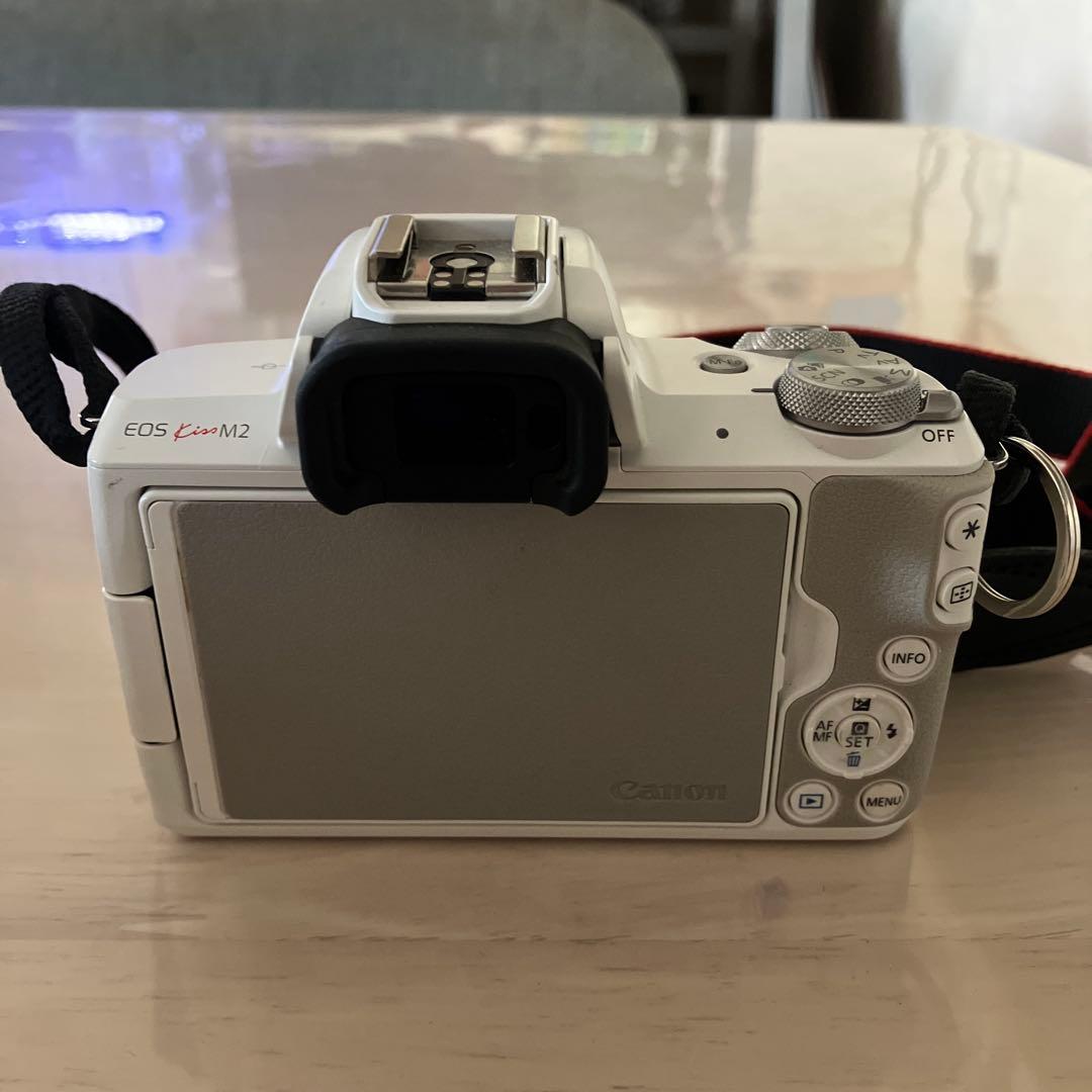 最終値下げ！【美品】Canon EOS Kiss M2 ダブルズームキット