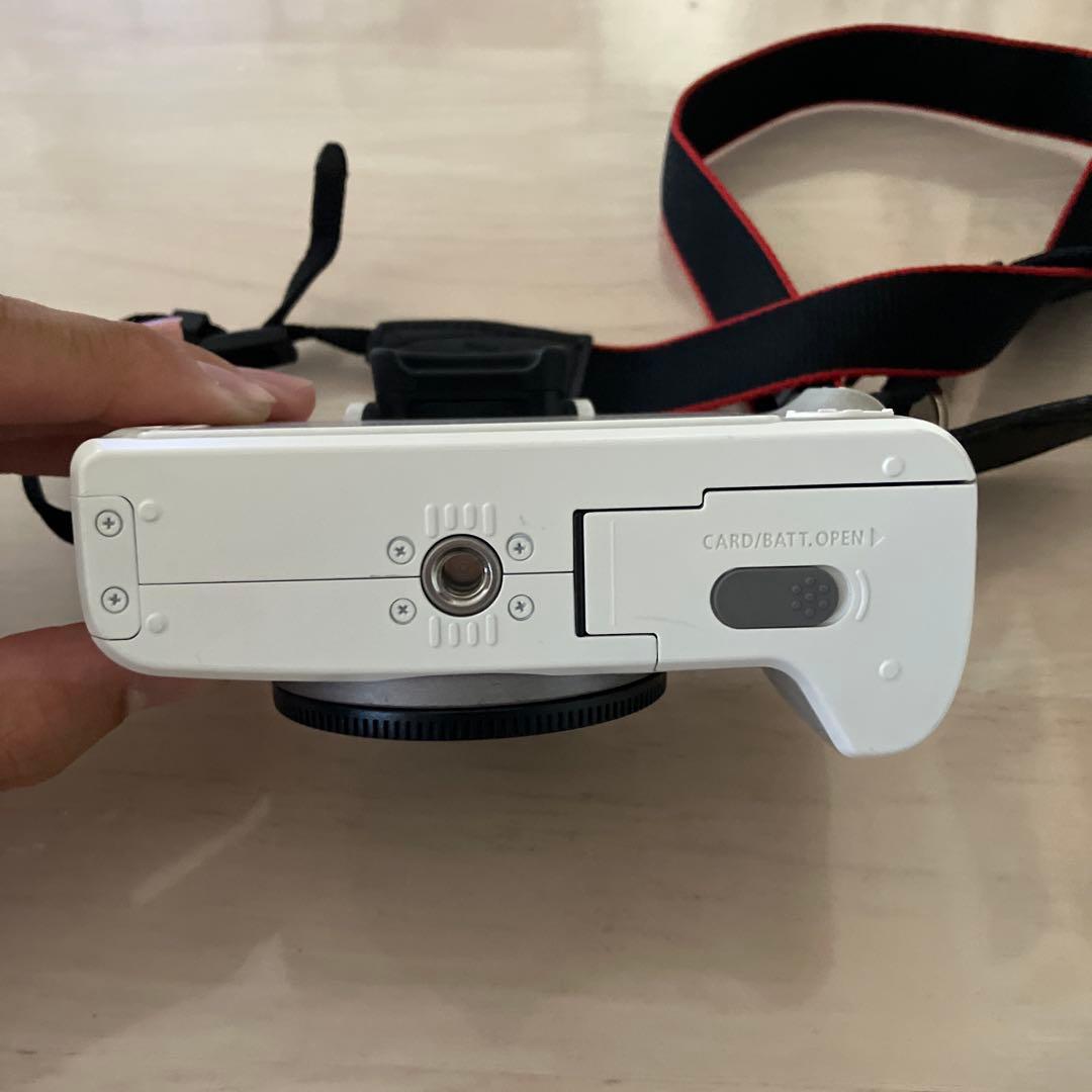 最終値下げ！【美品】Canon EOS Kiss M2 ダブルズームキット