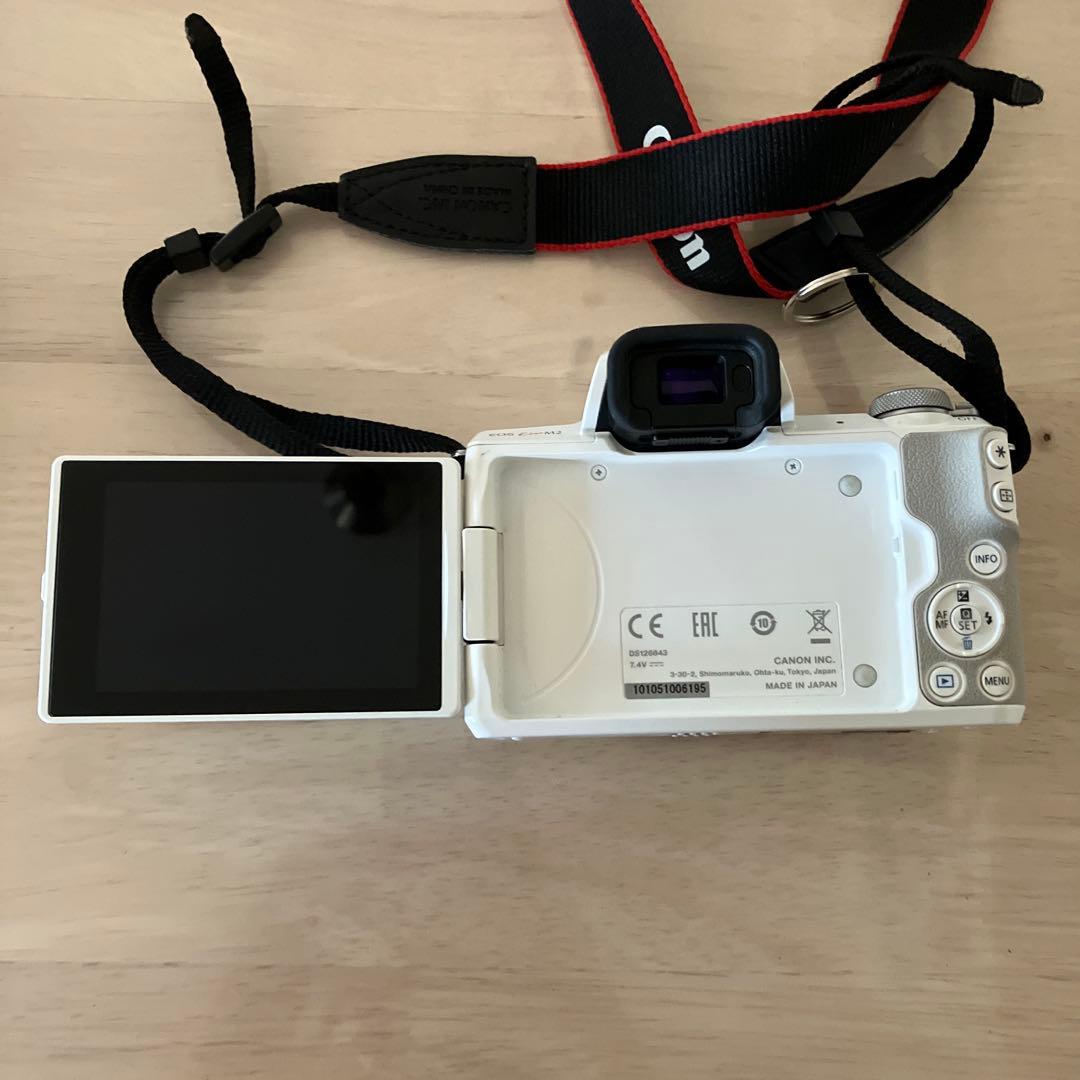 最終値下げ！【美品】Canon EOS Kiss M2 ダブルズームキット