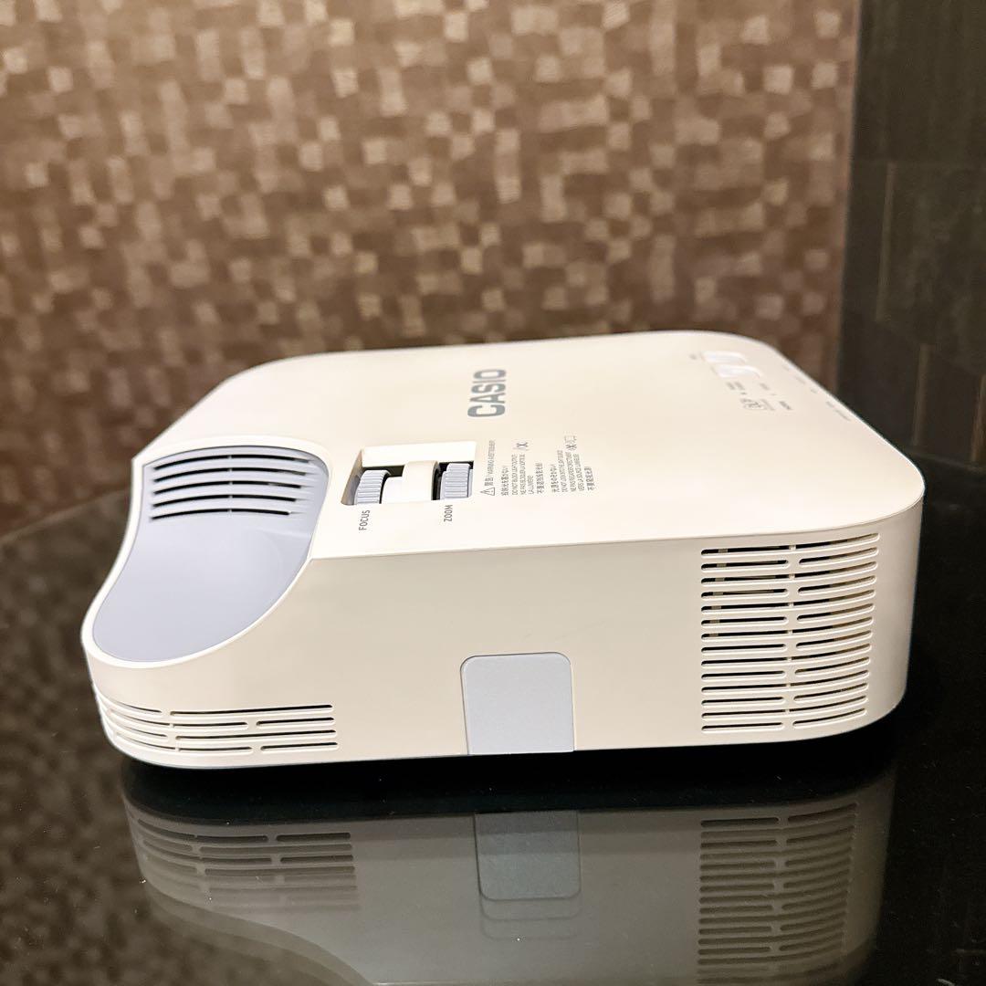 【美品・使用95時間】CASIO XJ-V1 DLPプロジェクター 水銀ゼロ