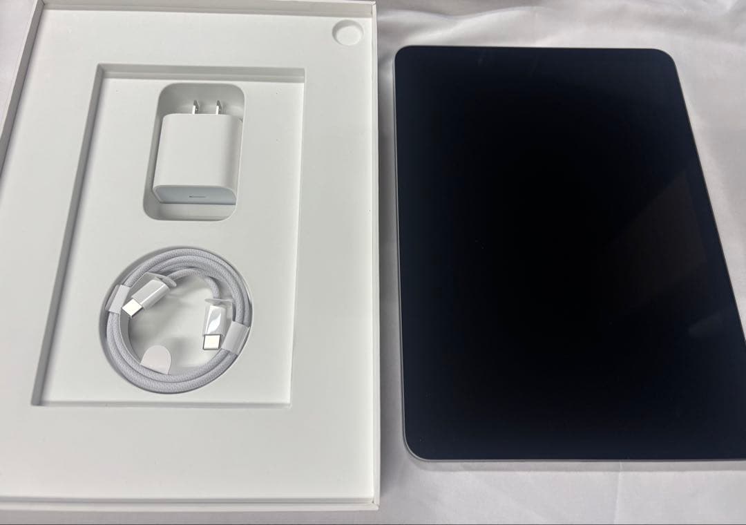 Apple iPad Air (M2) 128GB スペースグレー