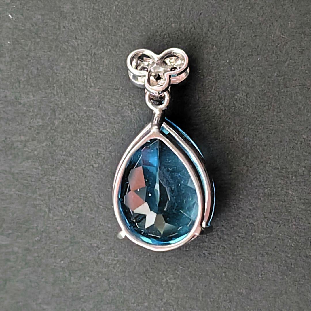 gstv　K18WGブルートパーズペンダントトップ・チャーム（刻印有り）