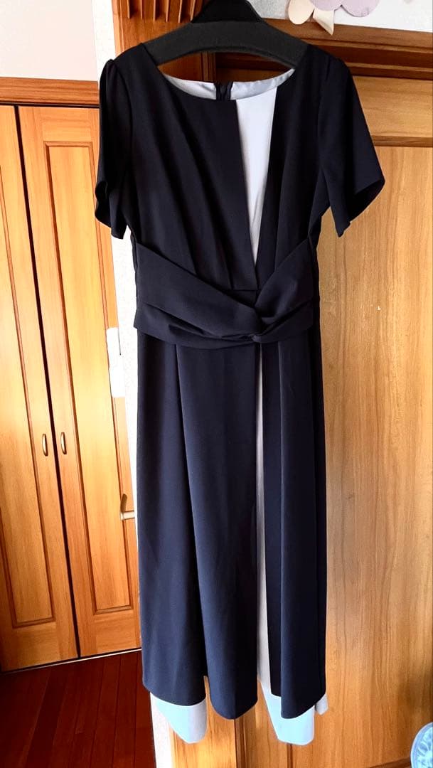 新品タグ付きRire Fete バイカラーレイヤードパンツスーツ ヤマダヤ