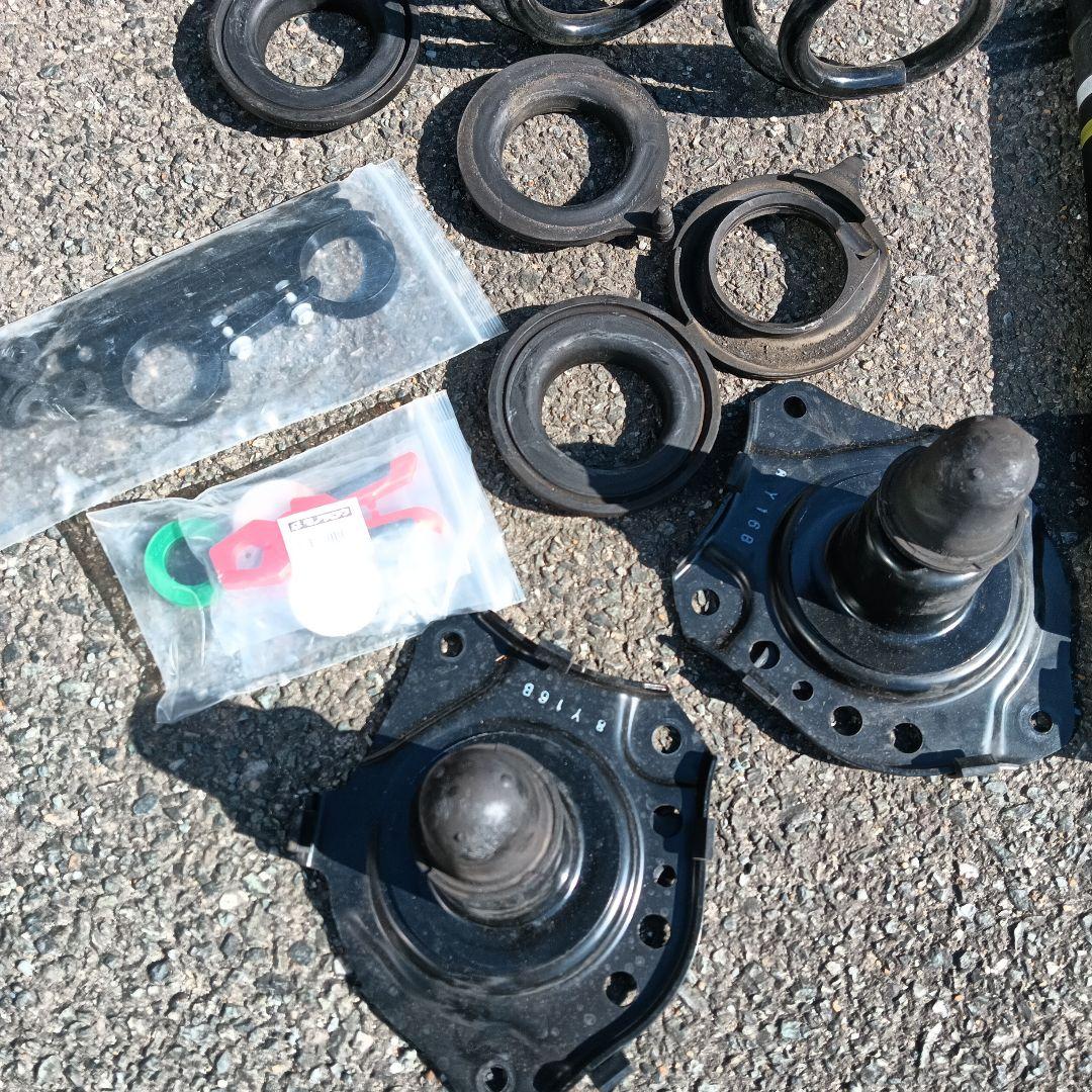 30アルファード後期純正サスペンションキット一式