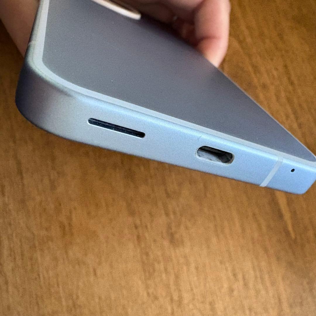 【目立った傷なし】AQUOS sense 9 ライトブルー 本体