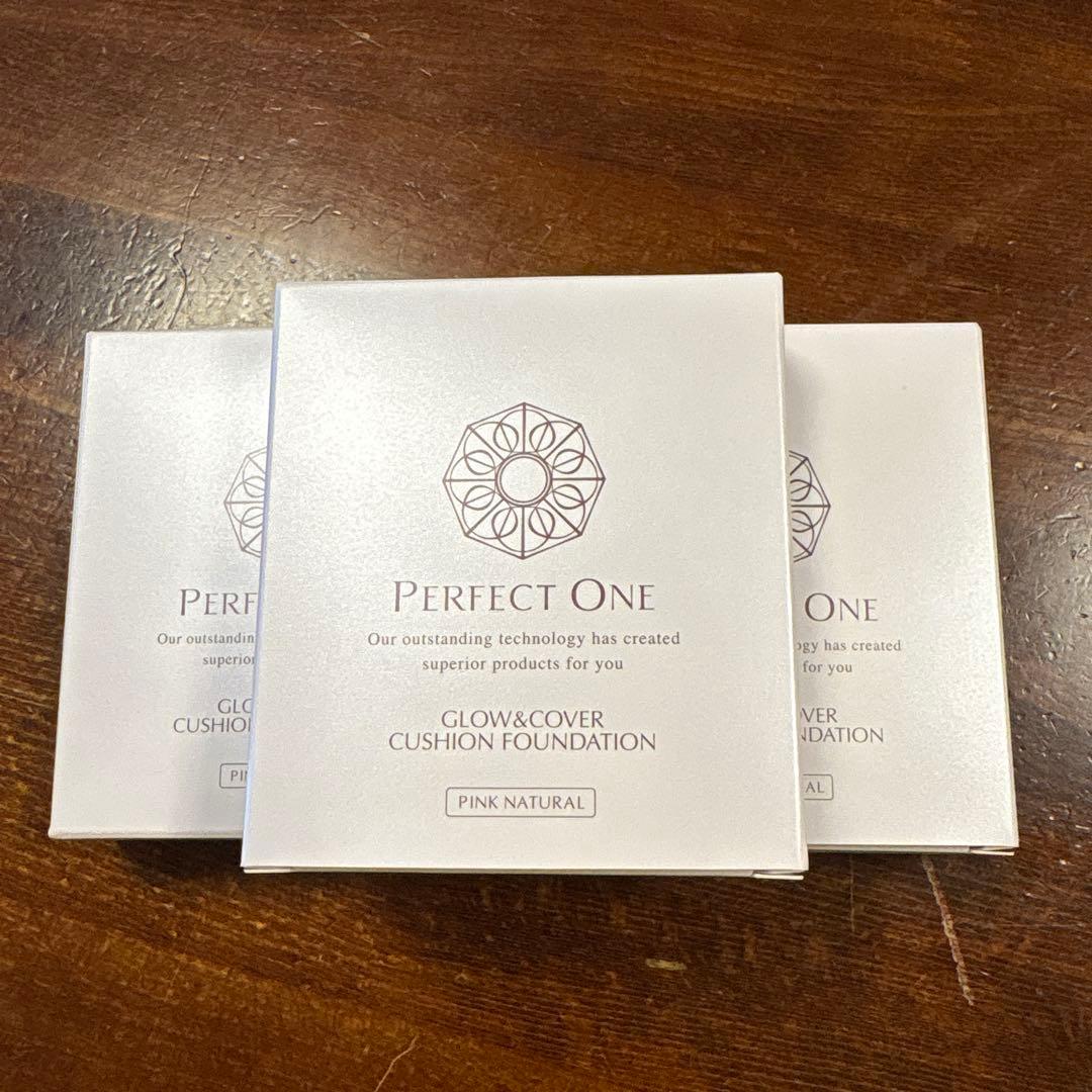 パーフェクトワン　ナチュラルピンクファンデーション　レフィル３個