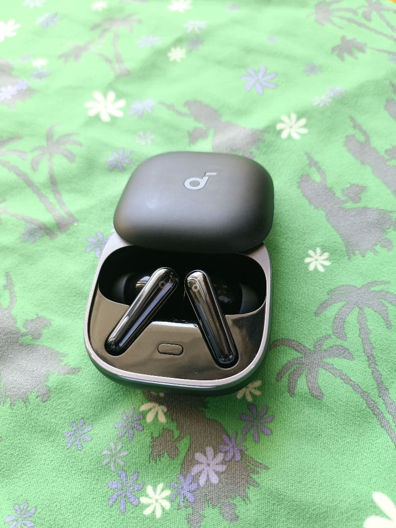 Anker Soundcore Liberty 5 ワイヤレスイヤホン