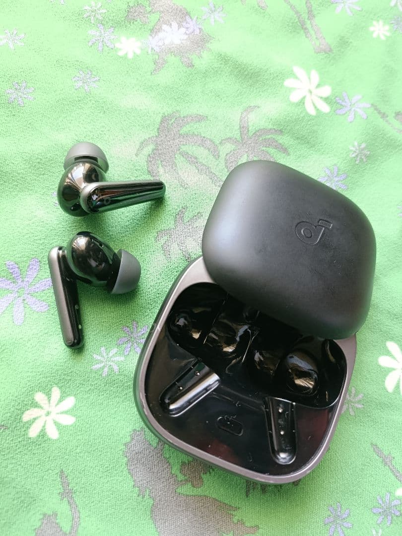 Anker Soundcore Liberty 5 ワイヤレスイヤホン