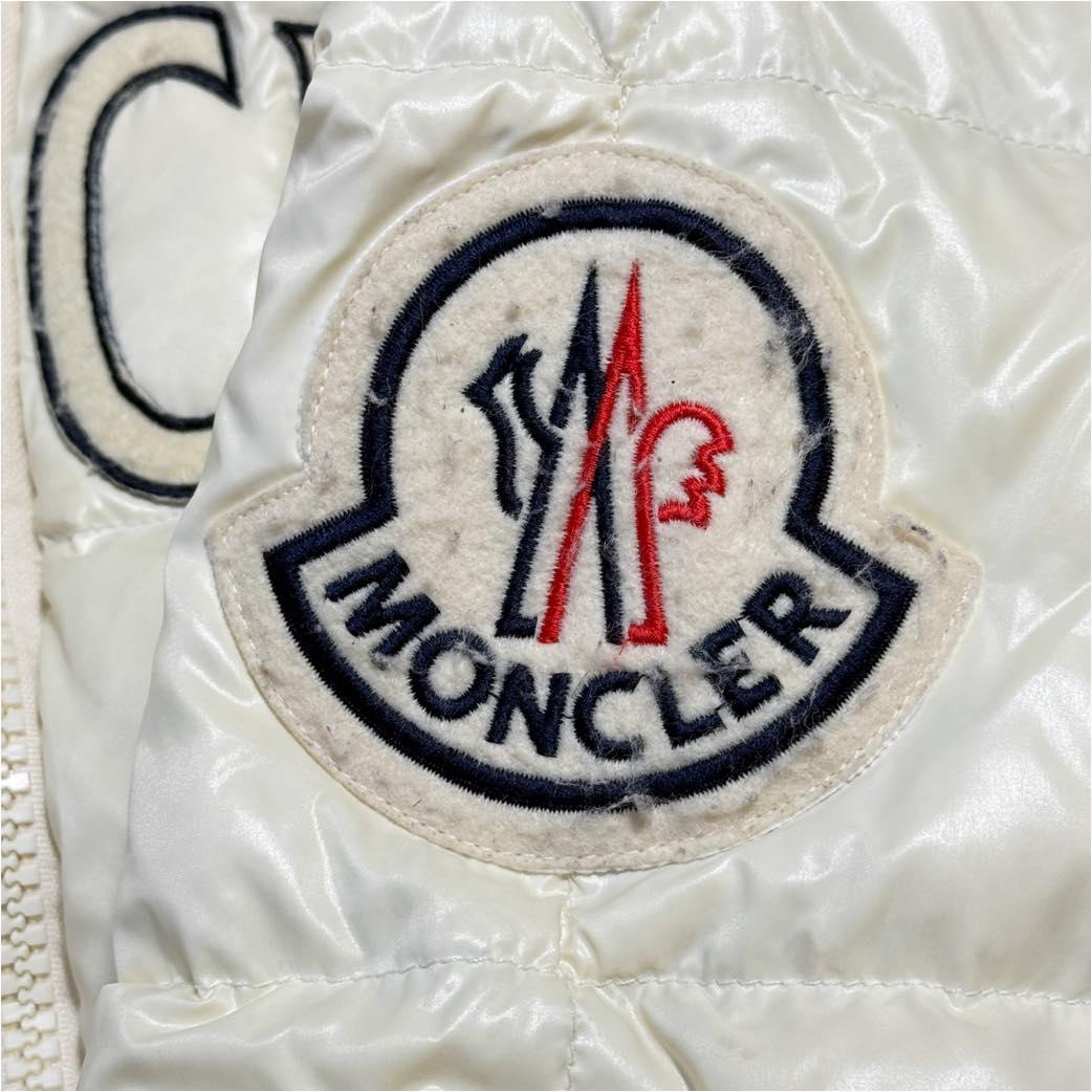 モンクレール ロゴ ホワイト ダウンジャケット LAMPO ジップ