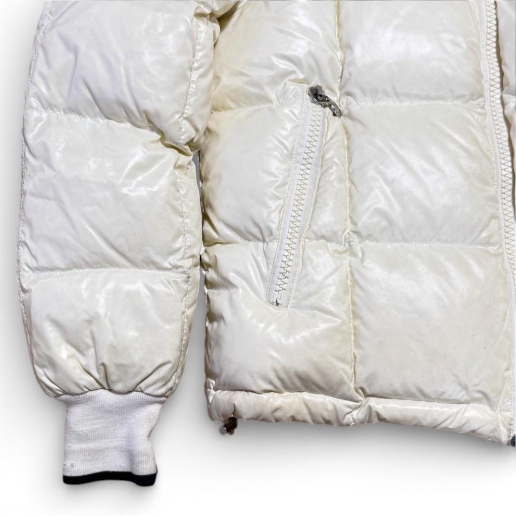 モンクレール ロゴ ホワイト ダウンジャケット LAMPO ジップ