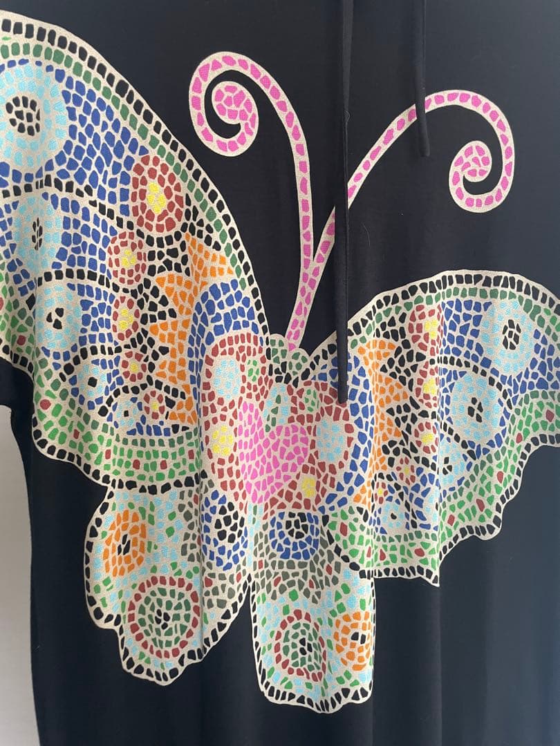 トクコプルミエヴォル/蝶モザイクデザイン長袖チュニック