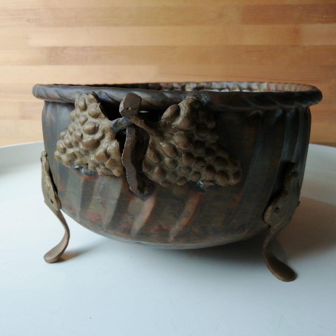 アンティーク調インド彫金籠、他槌目叩き、