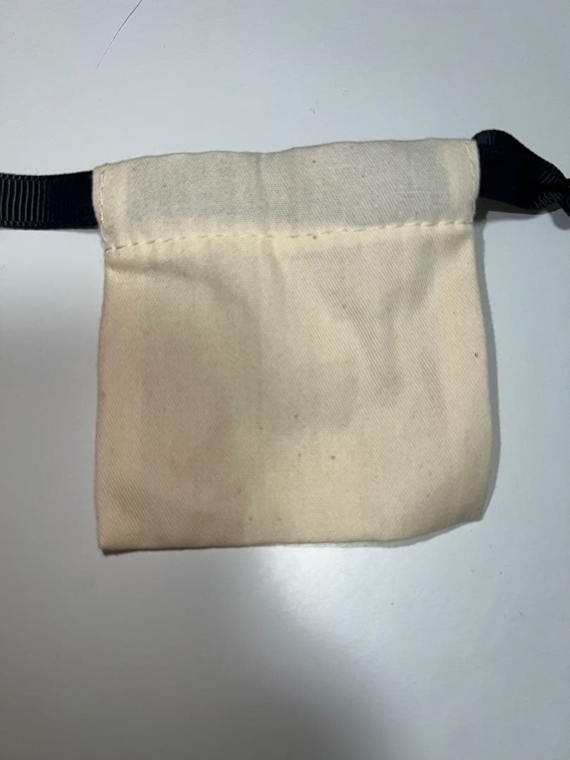 ヴィヴィアン ピアス(片耳用)