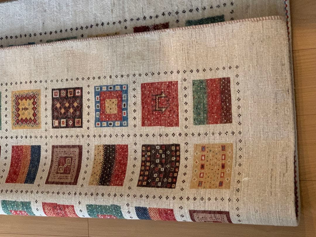 さらにお値下げ中　【美品】ギャッベ　カシュクリ　一点もの