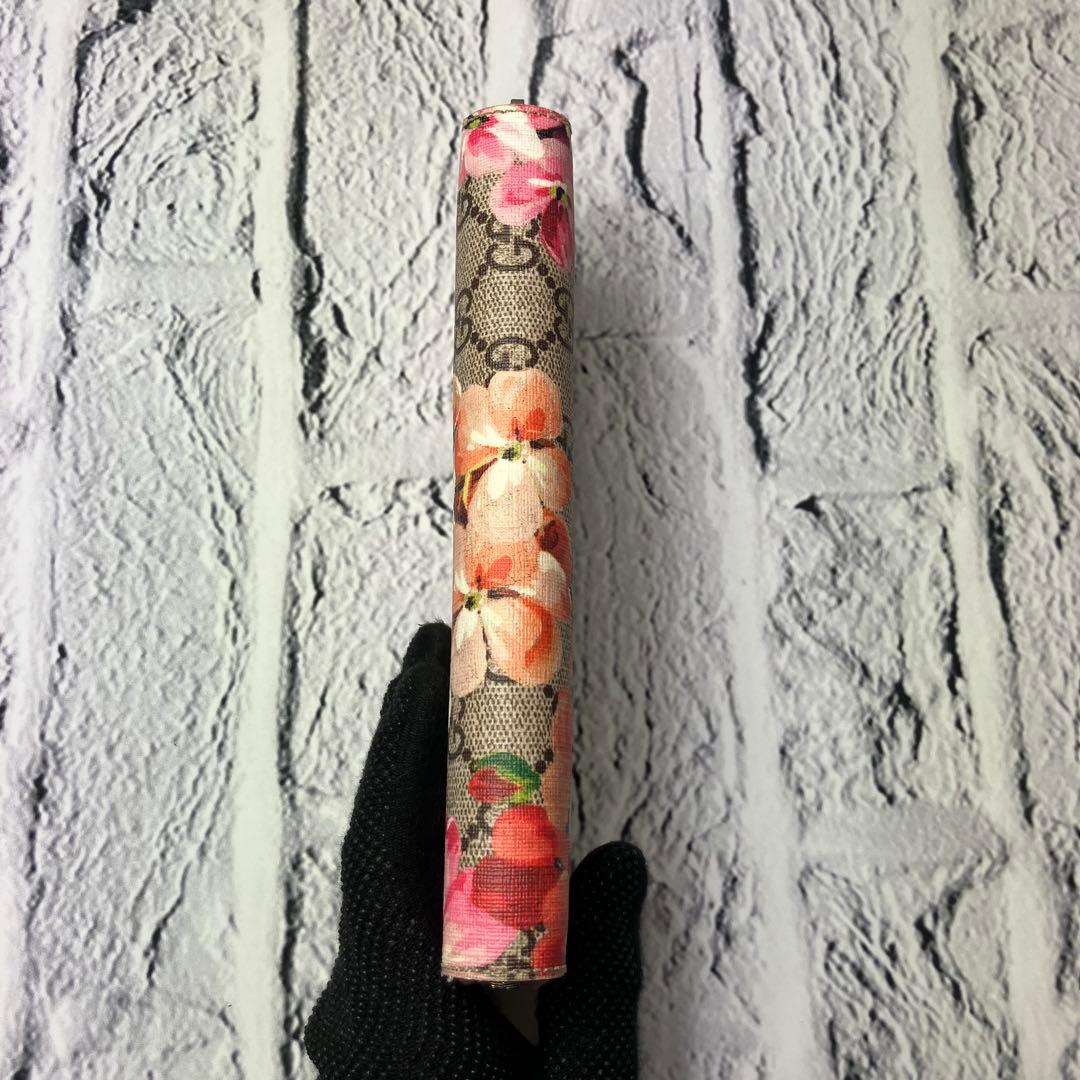 グッチ✨ルームス GGスプリーム フローラ 花柄 ラウンドファスナー 長財布