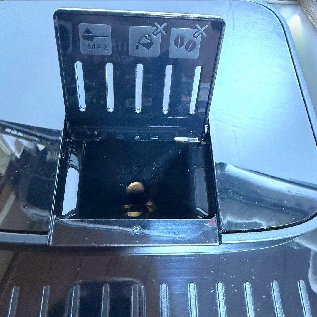 ☆良品 デロンギ ECAM29081TB マグニフィカEVO エスプレッソマシン