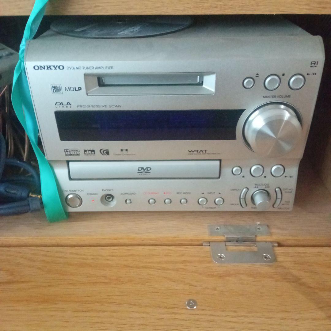 ONKYO DVDコンポ シルバー