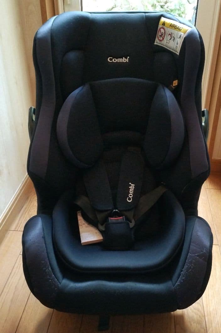 combi コンビ チャイルドシート ウィゴーロングシリーズ HH ネイビー