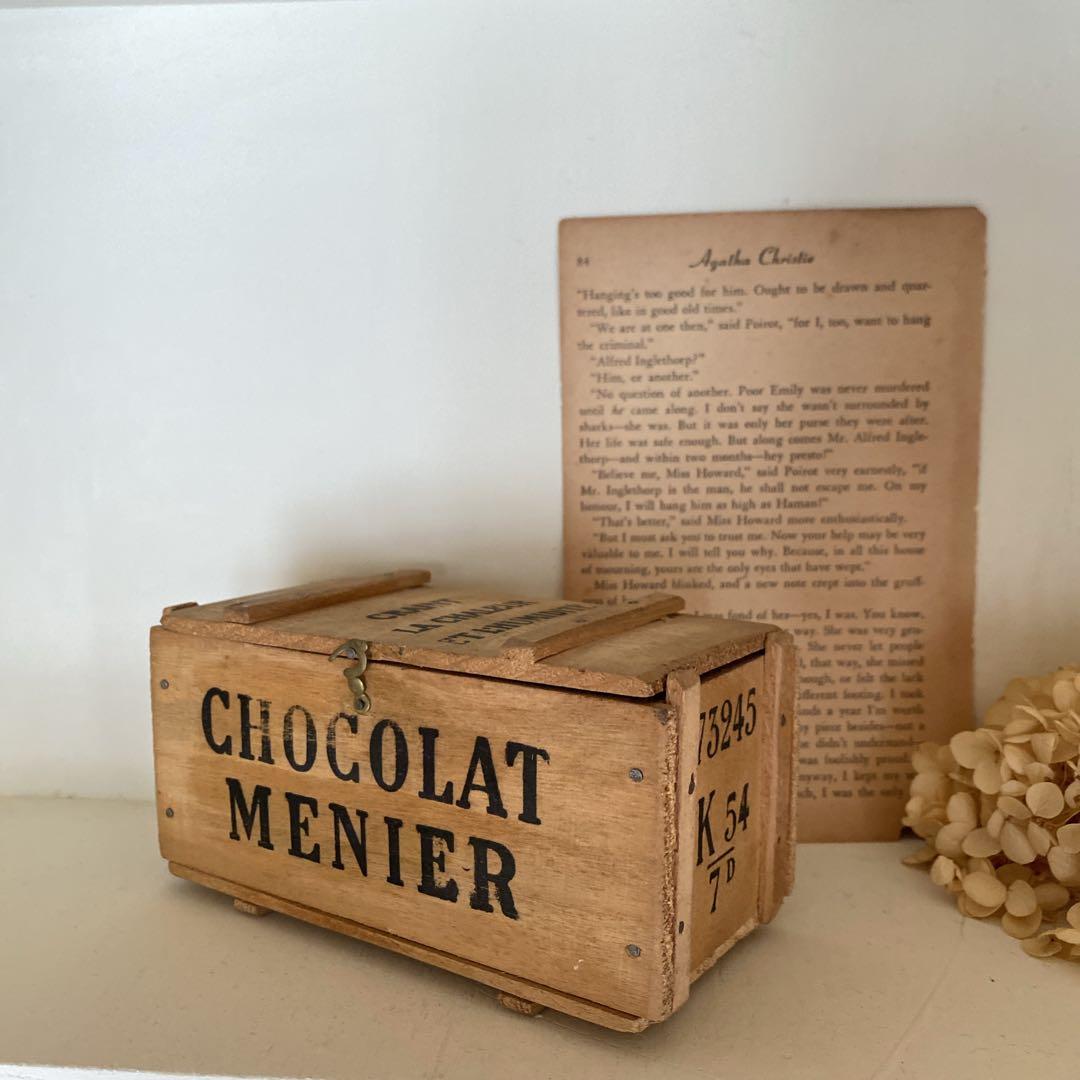 ショコラムニエ　ドール雑貨　木箱　フランスアンティーク