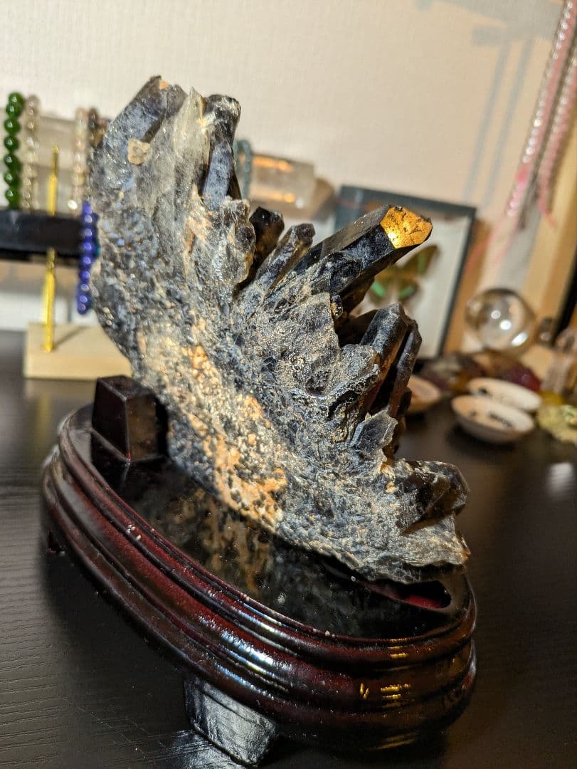 超高品質✨ 大迫力！ モリオン クラスター 木製台座付き 黒水晶