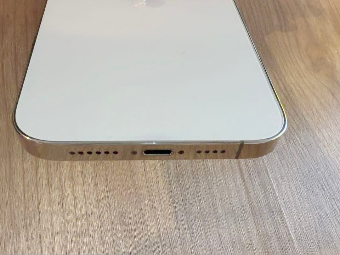 美品！iPhone12ProMax 256GB ゴールド